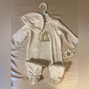 NWT 6mos sleeper pajama set